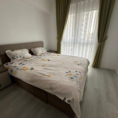 Home & Happy Oradea Extérieur photo