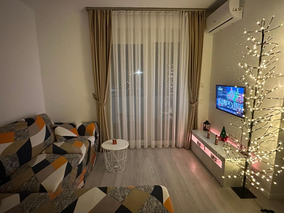 Home & Happy Oradea Extérieur photo