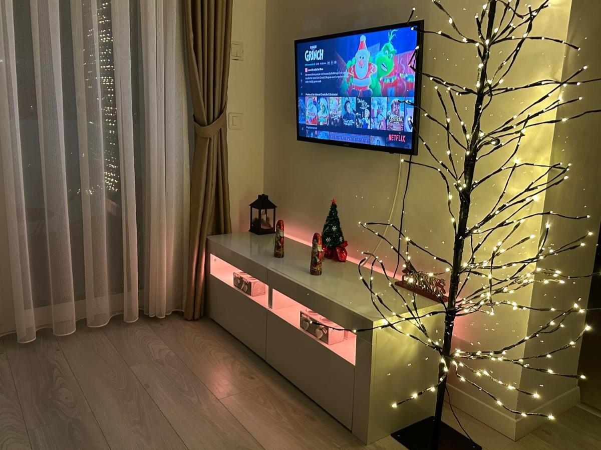 Home & Happy Oradea Extérieur photo